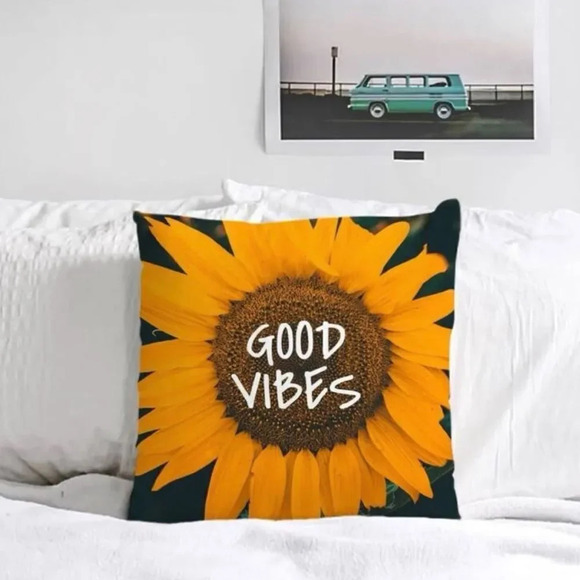 NEW! Urban Outfitters “Good Vibes” Sunflower Pillowcase - Picture 1 of 2